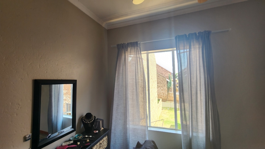 To Let 3 Bedroom Property for Rent in Baillie Park North West